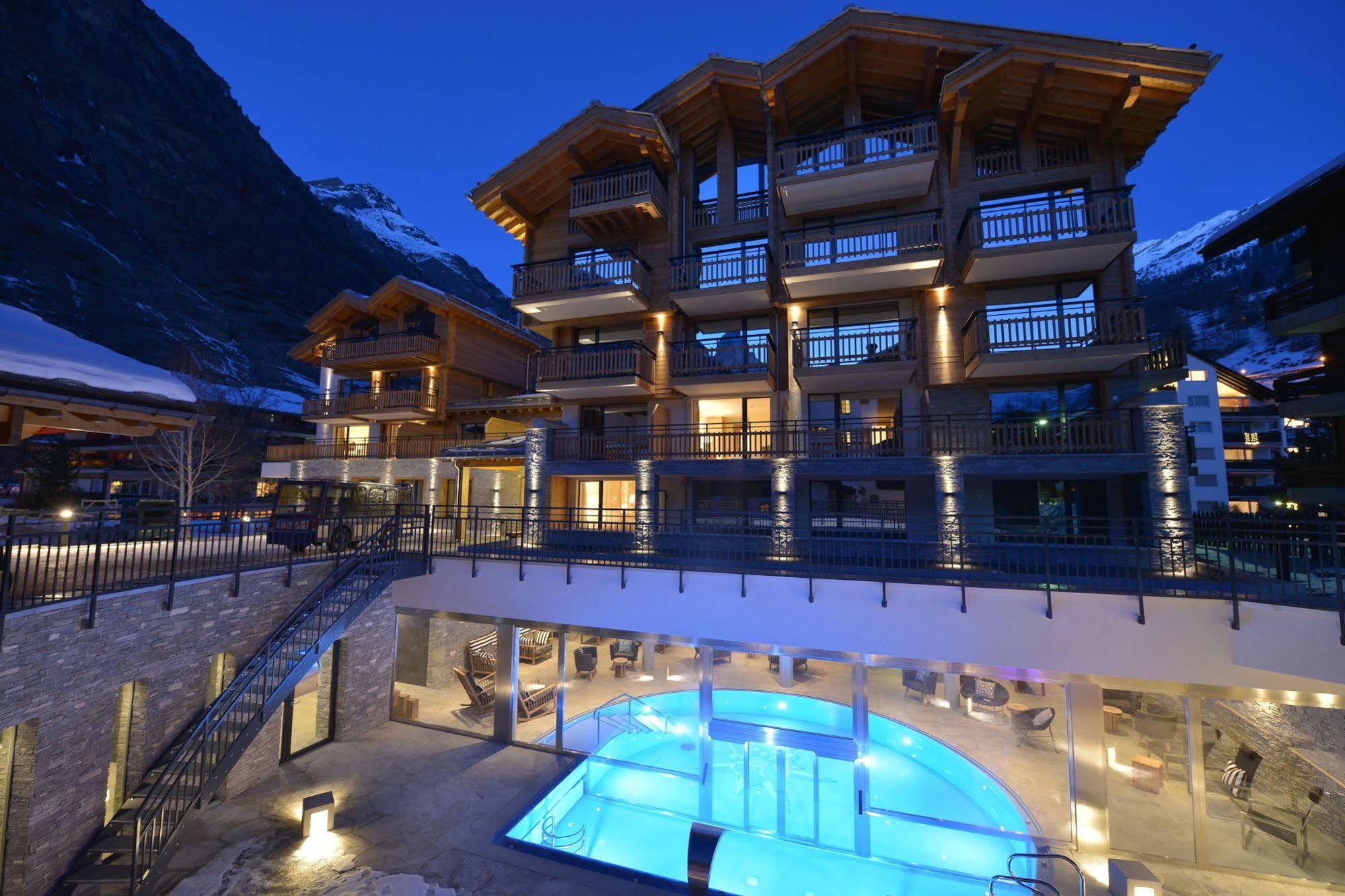 Alpenhotel Fleurs De Zermatt Dış mekan fotoğraf